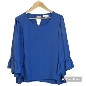 Stitch + Cloth royal blue women’s blouse in size Large.
